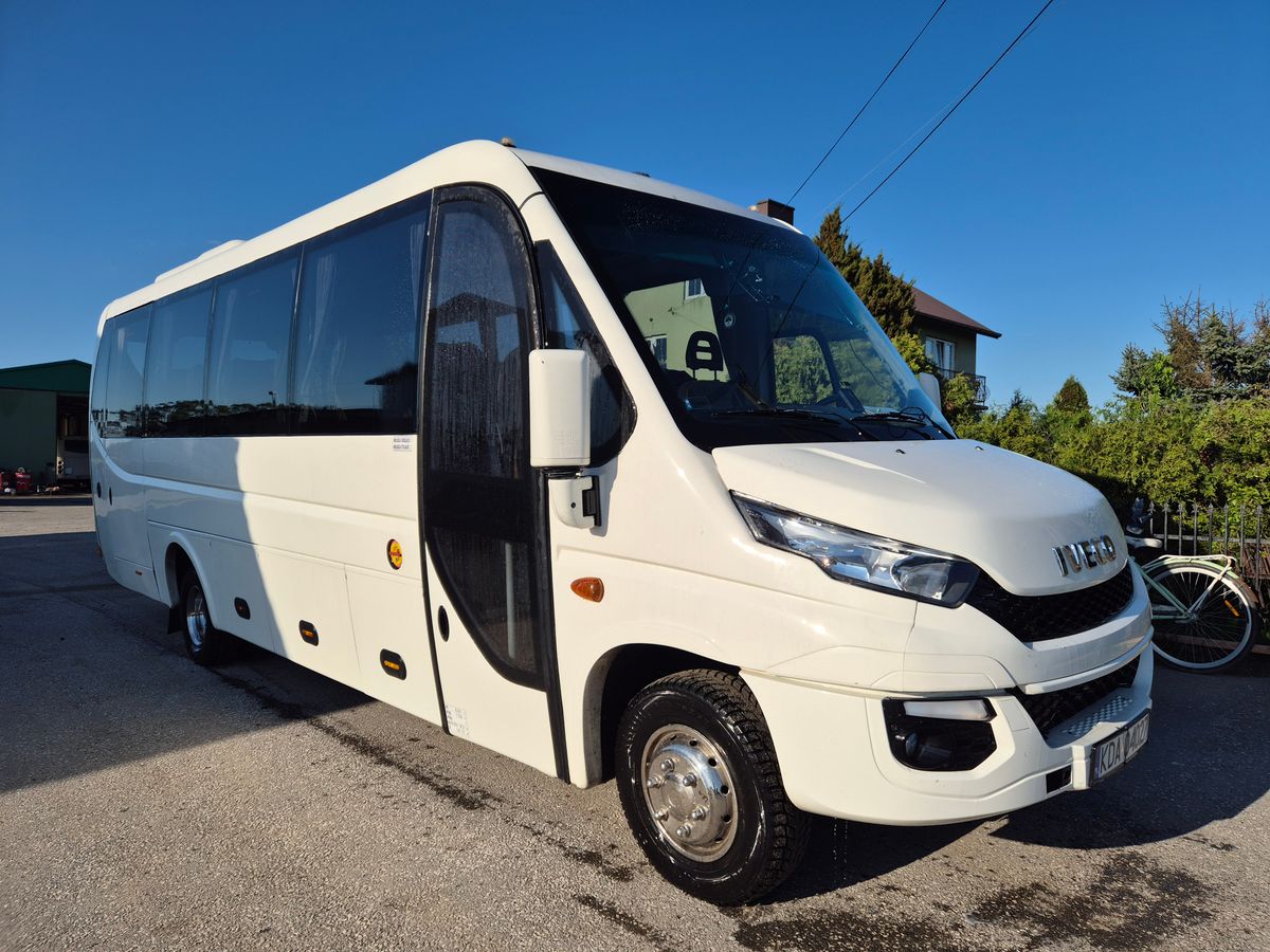 Iveco Daily Midi Premium — bus osobowy KapinosBus